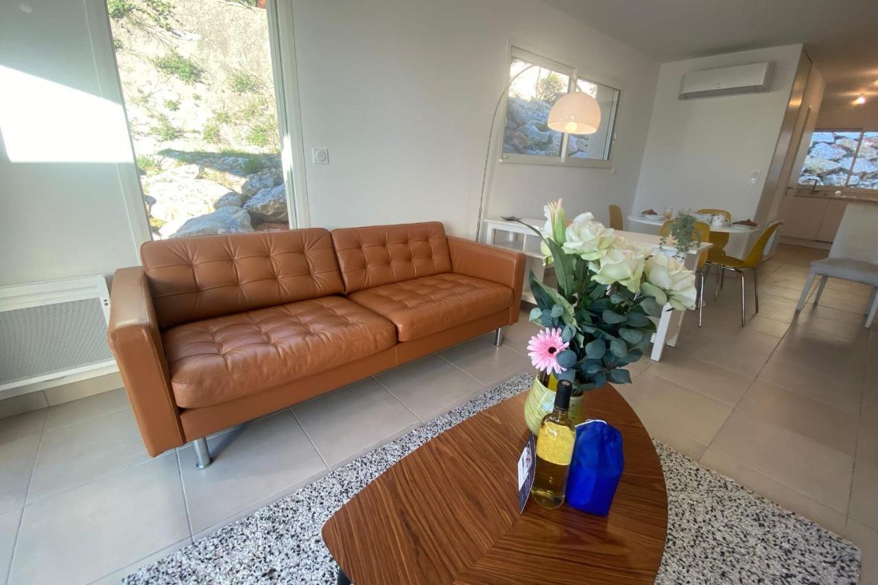 Appartamento Roche Blanche - Terrasse Et Parking Nîmes Esterno foto
